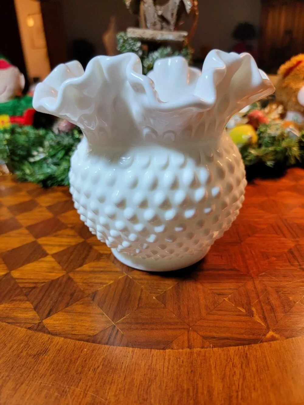 Fenton Art Glass this vintage